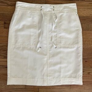 Ann Taylor- NWT- size 14-Linen, Cotton skirt. Lined, Bone/off white. Washable